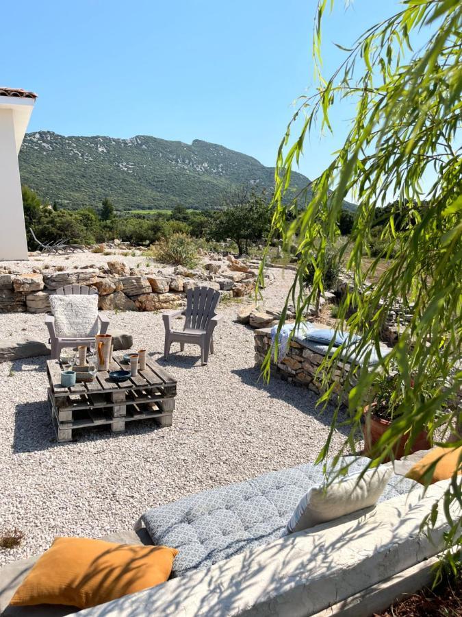 Cazevieille Le Domaine Du Cade-Gites D'Exception 4Etoiles "La Villa Du Cade" מראה חיצוני תמונה