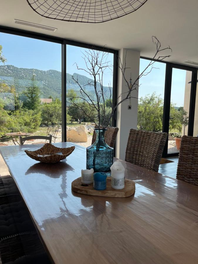 Cazevieille Le Domaine Du Cade-Gites D'Exception 4Etoiles "La Villa Du Cade" מראה חיצוני תמונה