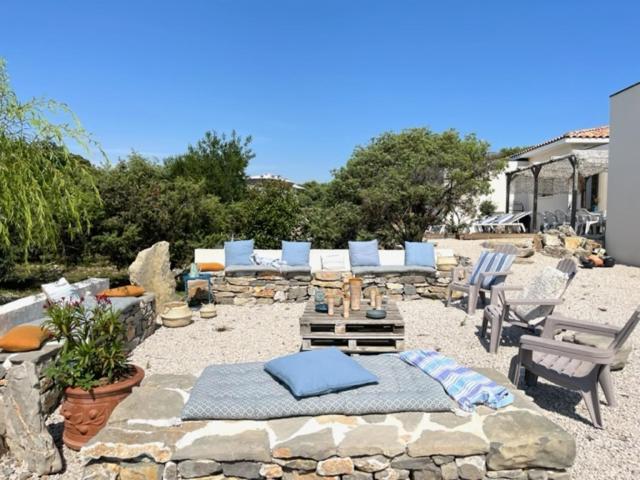 Cazevieille Le Domaine Du Cade-Gites D'Exception 4Etoiles "La Villa Du Cade" מראה חיצוני תמונה