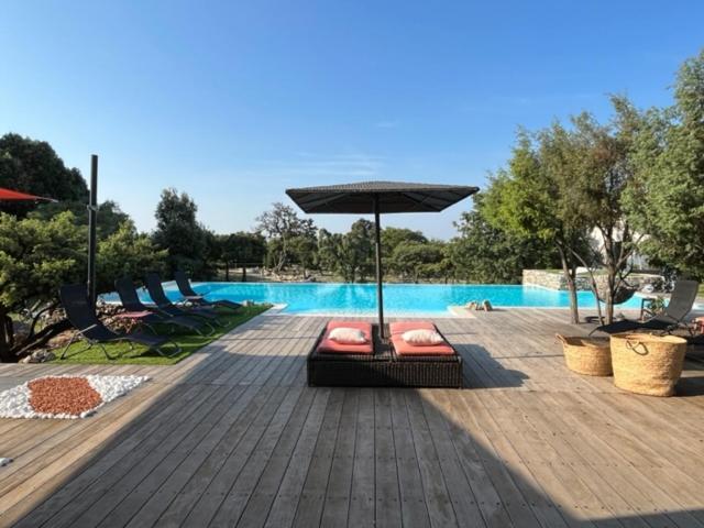 Cazevieille Le Domaine Du Cade-Gites D'Exception 4Etoiles "La Villa Du Cade" מראה חיצוני תמונה